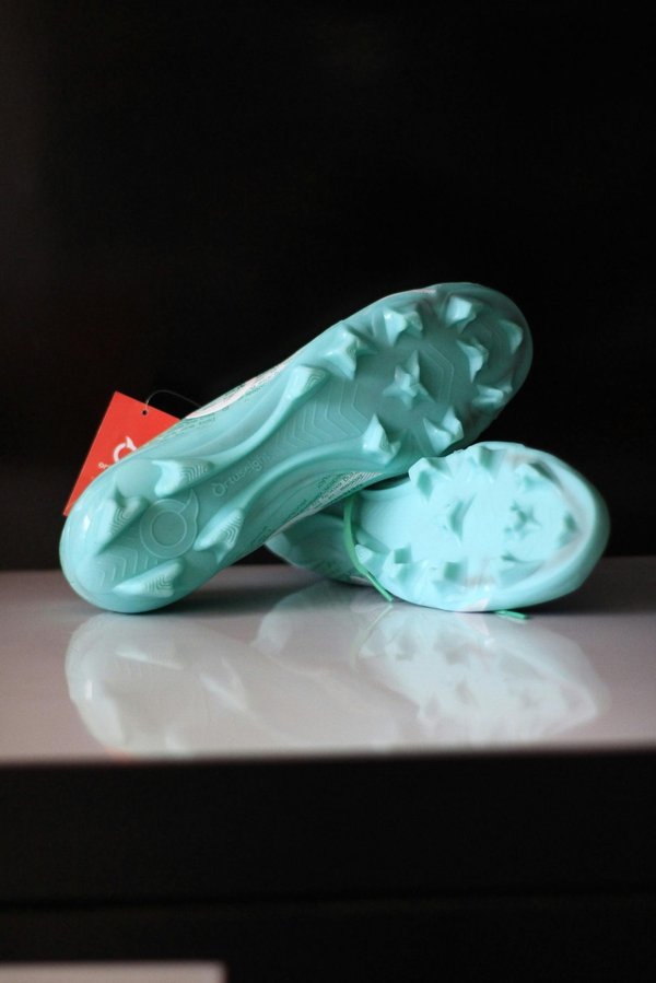 Petit guide pour choisir votre sac pour chaussure de foot personnalisé